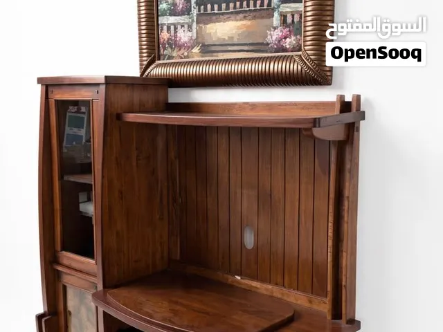 للبيع مكتبة تلفزيون خشب مع وحدة تخزين جانبية