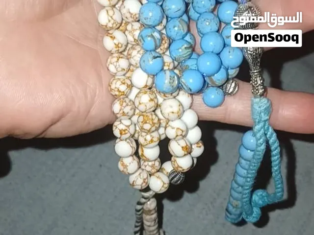 طقم مقتنيات مسباحين (حجر جاسبر طبيعي + صدف بحري أصيل) 99 خرزه