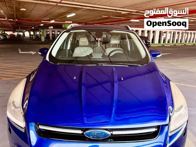 Ford Escape titanium 2016 gcc 2.0 L Full Option