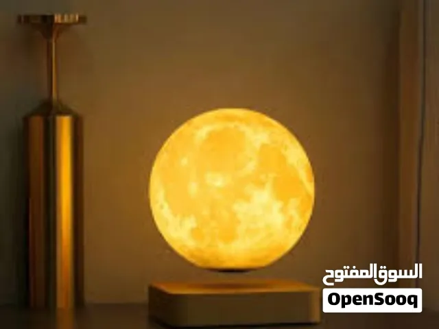 مصباح القمر العائم