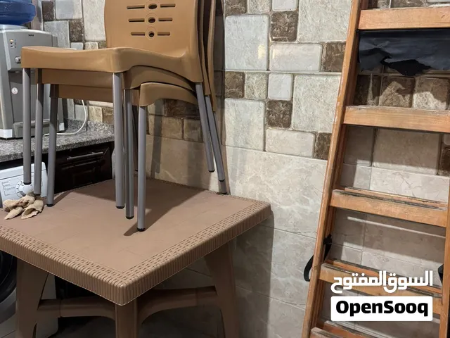 اثاث للبيع