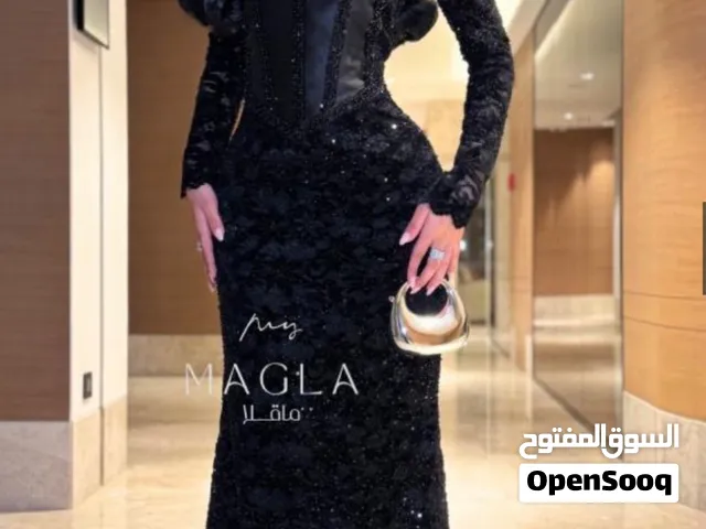 فستان اسود جديد غير ملبوس