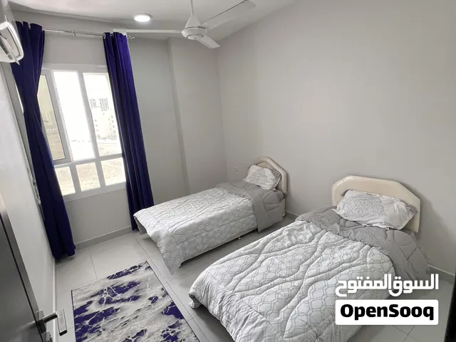 شقة راقية للإيجار اليومي في المعبيلة خط نسيتو ..