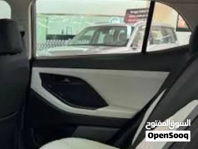 زجاج هونداي كريتا