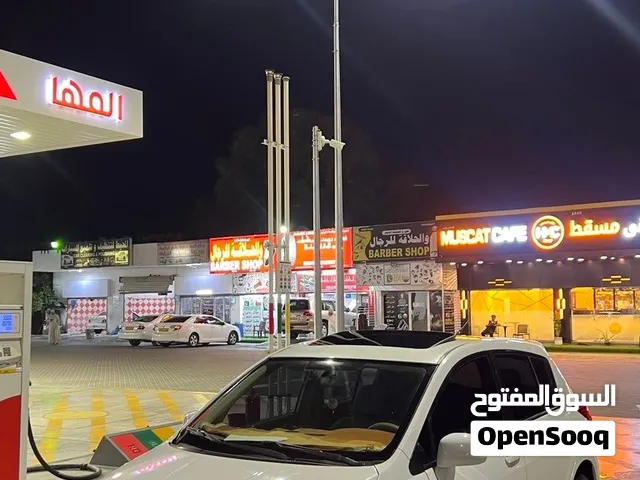 Used Nissan Tiida in Al Batinah