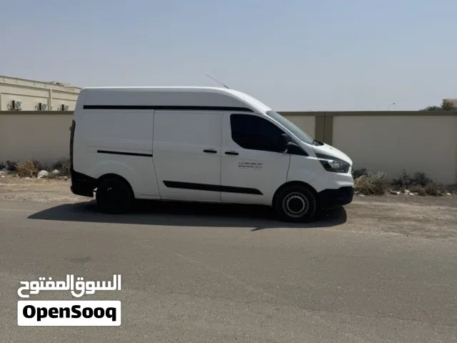 باص فورد لإيجار او نقل عام