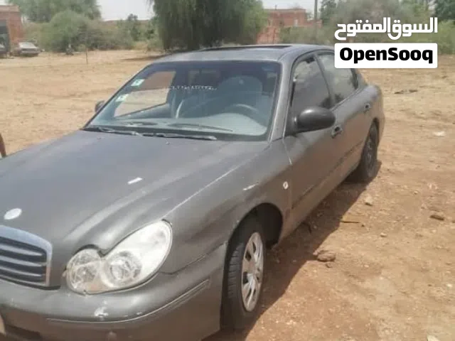 اكسند سونتا  الموديل 2000 قير اتمتك عربيه بوهيه شركه من الصدام لي الصدام