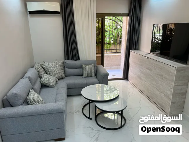 استيديو مميز مفروش للإيجار في شارع الجامعة بالقرب من روان كيك و مستشفى الجامعة