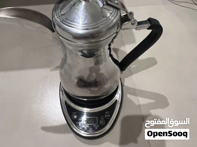 دلة قهوة عربية على الكهرباء من بناسونيك مستعملة قليل رائعة جدا تبقى القهوة سخنة