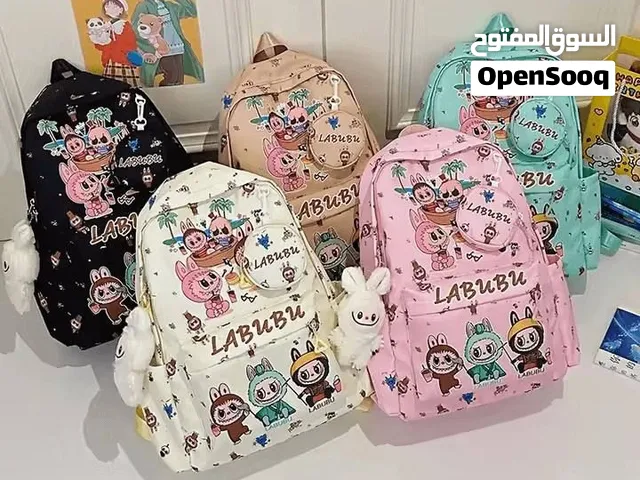 ترند Labubu وصل يمنا   جنطة مدرسية + تعليقة + جزدان بنفس الشكل  خامتها قوية وتتحمل