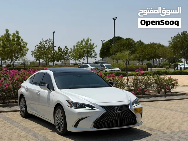 Es350 luxury كلين تايتل