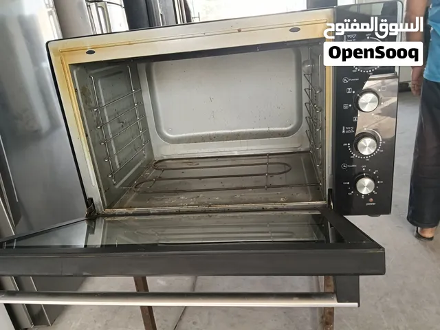 طباخ كهرباء مستعمل ولكن بحالة مثل ااجديدة