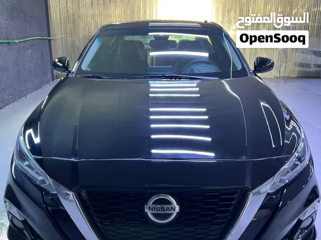 نيسان التيما وارد أمريكي موديل 2019 SL فل اوبشن فتحة سقف رقم الشاصي  1N4BL4EVXKC172619