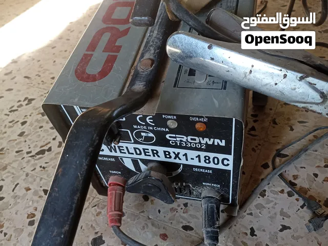 مكينة الحام في حالة جيدة جدا النوع كراون كما الموضحة في الصورة