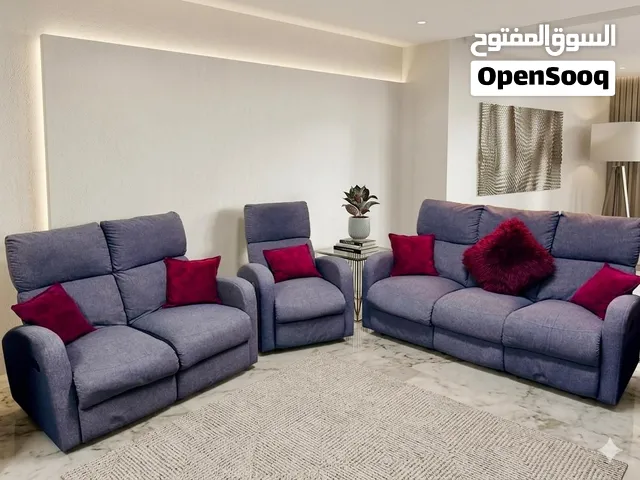 طقم ريكلاينر بحالة ممتازة