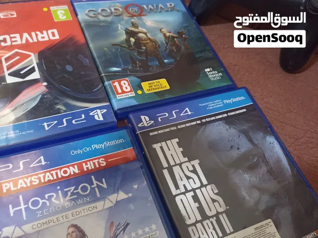 أيد بلاستيشن 4 اصليه مع اربع العاب بسعر مغري 25