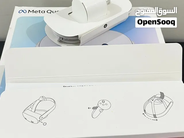 Meta Quest 3s نظيفة جدًا   استخدام خفيف