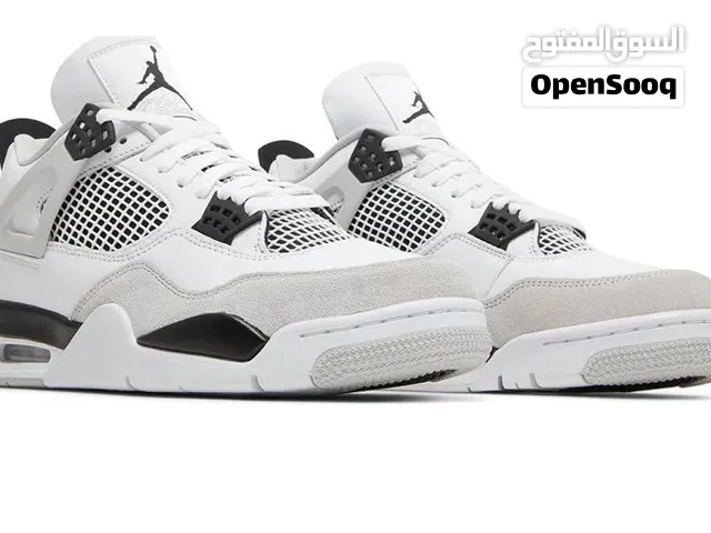 Air Jordan 4 Retro Military – Brand New