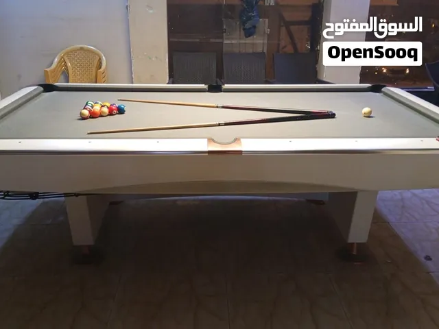 معدات وتجهيزات كوفي شوب وصالة ترفيه للبيع