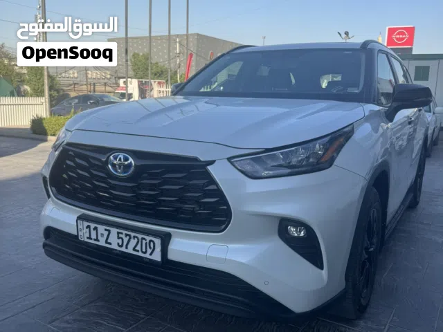 البيع تويوتا هايلندر وكالة ساز