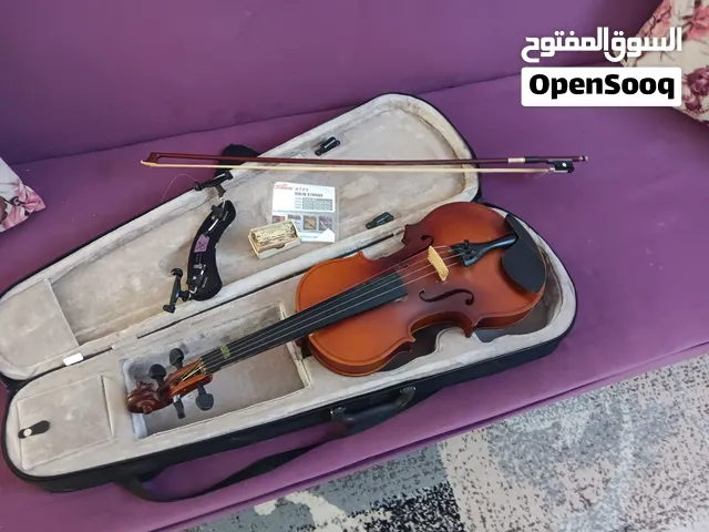 كمان ايطالي للبيع مع كل اغراضو