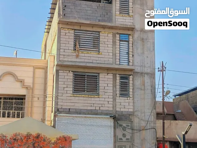 بناية للبيع في الاربع شوارع قرب مدارس الادريسي
