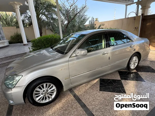 تيوته كراون شاهينه