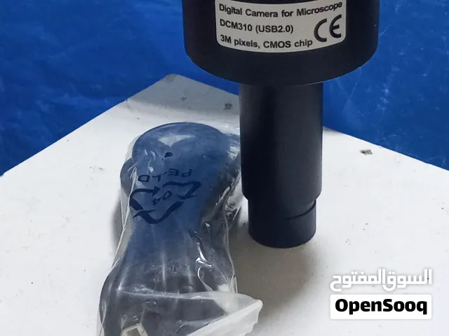 Digital Camera for Microscope) موديل DCM310 بقوة 3 ميجابكسل ومستشعر CMOS وتتصل عبر منفذ USB 2.0.