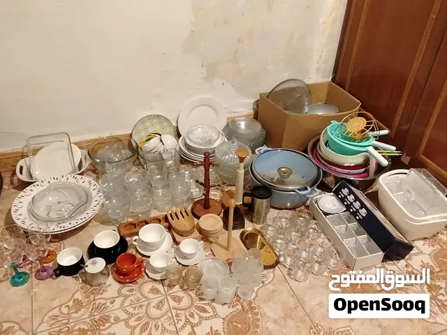 غراض للبيع ع الف وع خمسميه وخمسه