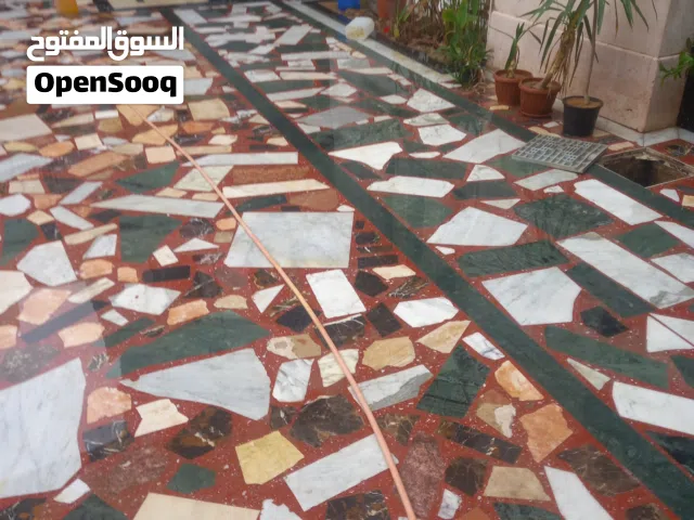 جلاية رخام وزليز وجميع انواع الارضيات  والخرسانات