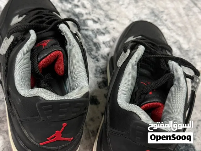 للبيع حذاء Air Jordan 4 Bred (Master Copy) - بحالة الجديد تماماً قابل للتفاوض