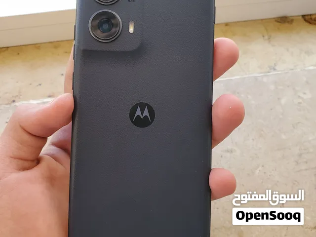 موتو رلا motorola edge 2024 بسعر عرطه 32الف بس