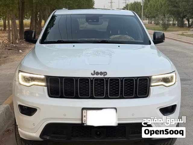 جيب 2021 كراند شيروكي لمتد فئة الثمانينية