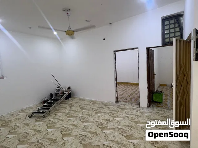 75 m2 2 Bedrooms Apartments for Rent in Basra Al-Abelah