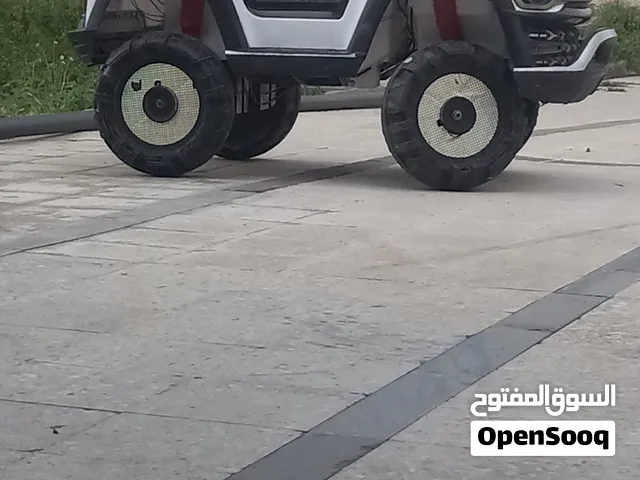 مطلوب سيارات مثل الذي بالصور قديمه