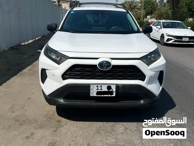 راف فور 2022 هايبرد  لون ابيض امريكي بدون حادث السياره جديده مكينه وكير وتبريد وصدر كله جديد