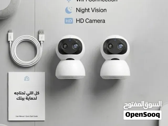 محتويات العبوة:  • 2 × كاميرا مراقبة واي فاي  • قواعد تثبيت  • مسامير تركيب  • كابل طاقة