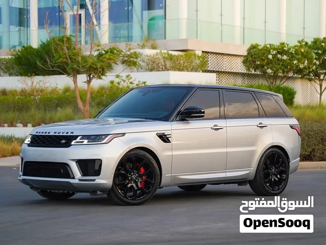 SUV Land Rover in Muscat