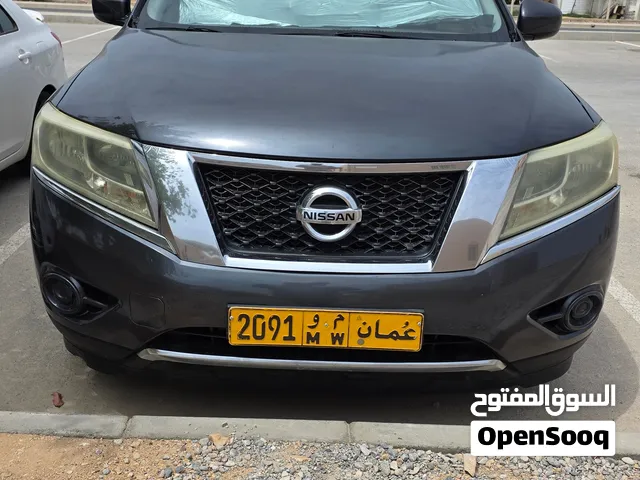 نيسان باثفندر للبيع