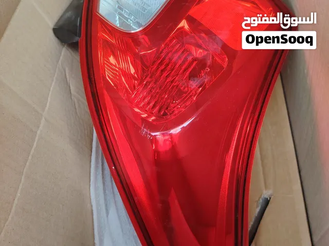 للبيع ستوب خلفي يسار أصلي جديد بالكرتون