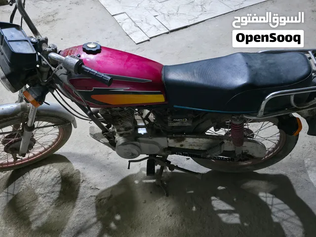 دراجة نارية قرفاز 2016