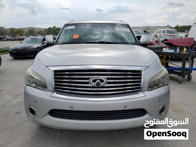 infiniti OX80 Model 2014 Color Silver intereir Color is Black in same condition For sale
