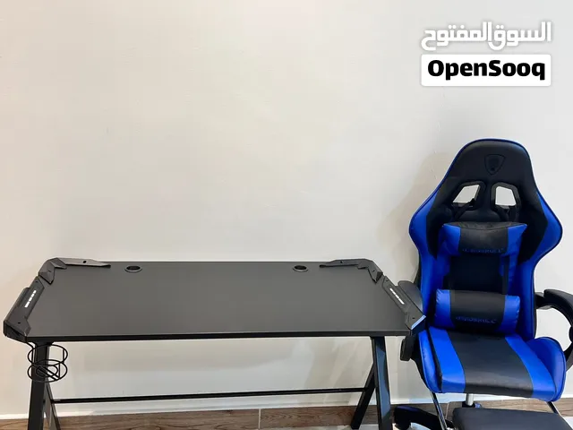 طاوله Gaming مع كرسي Gaming