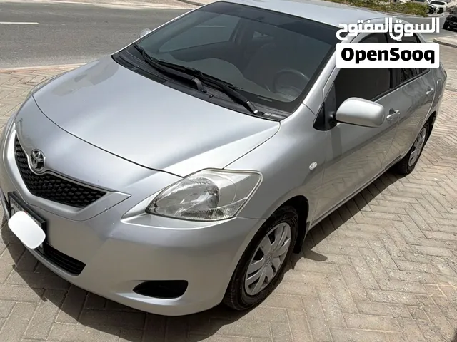 للبيع يارس موديل 2012 اول مالك صبغ وكاله ماشي 134 السعر 2100