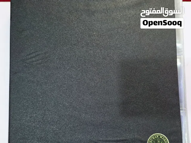 ألبوم عملات ورقية أجنبية نادرة ومميزة