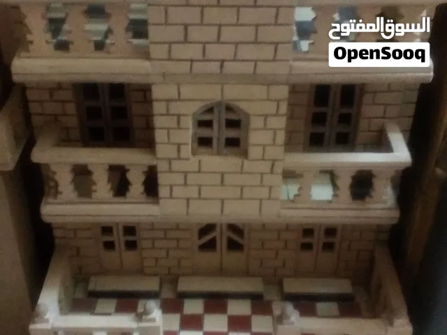 ماكت من الخشب