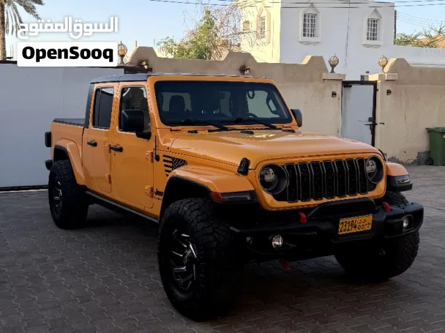 Used Jeep Gladiator in Muscat