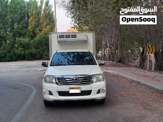 TOYOTA HILUX CHILLER
