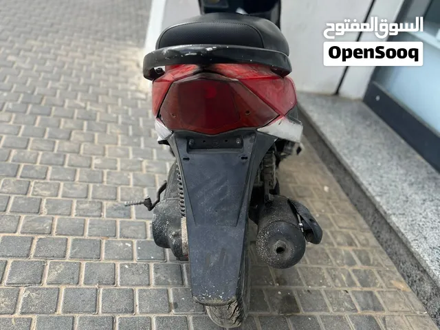 وين لي يبي يخدم برستو