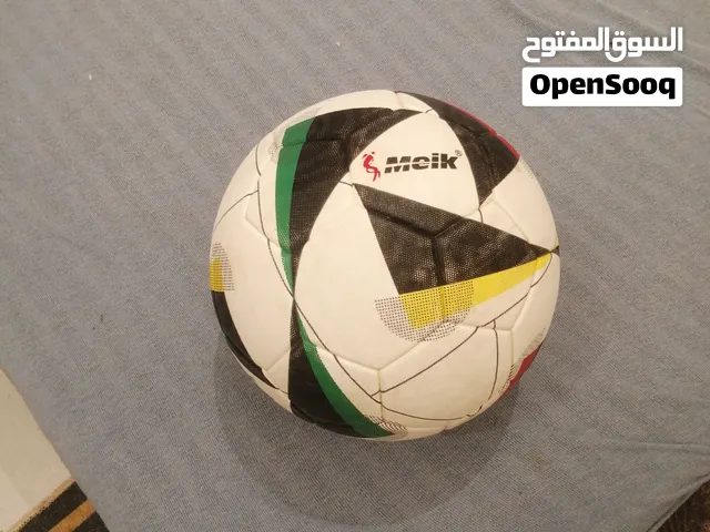 كره قدم ماركه  للبيع غير مستعمل الا اسبوع